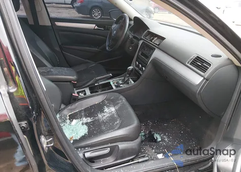 2012 Volkswagen Passat 2.5L Se z USA, uszkodzony, nr VIN 1VWBH7A38CC063298